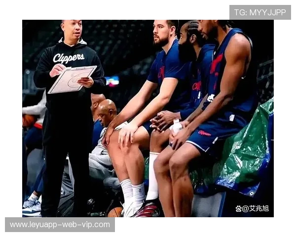 大洛盛赞祖巴茨互补潜力:双塔组合或成快船争冠终极杀器 大洛盛赞祖巴茨互补潜力:双塔组合或成快船争冠终极杀器