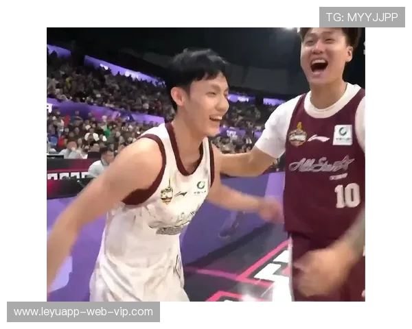 陈泽昂燃爆 NBL 全明星技巧赛!夺冠瞬间震撼全场 陈泽昂燃爆 NBL 全明星技巧赛!夺冠瞬间震撼全场